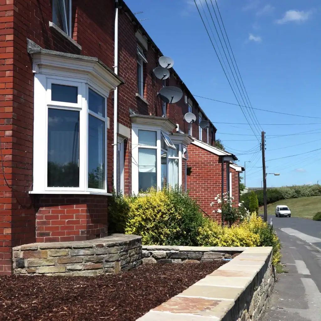 Can a Neighbour Remove Survey Stakes? 3 Min Critical Guide to Avoid Legal Issues 2 Faulkner Party Wall Surveyors Amersham : Can My Neighbour Remove Survey Skates