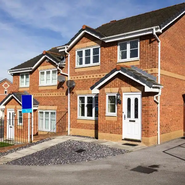 Scenarios 4 Image of UK home - Faulkners scenarios Amersham